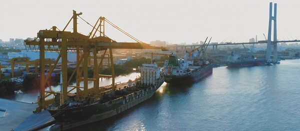 Những tháng đầu năm 2022, cảng biển Việt Nam vẫn ghi nhận sự tích cực về khối lượng hàng hóa thông qua, trong đó, hàng container nhập khẩu ghi nhận đà tăng mạnh